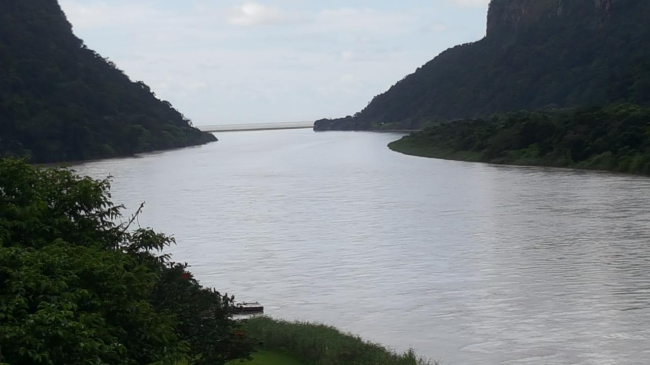 Tranquility Psj Hotel Port Saint Johnʼs Exterior foto